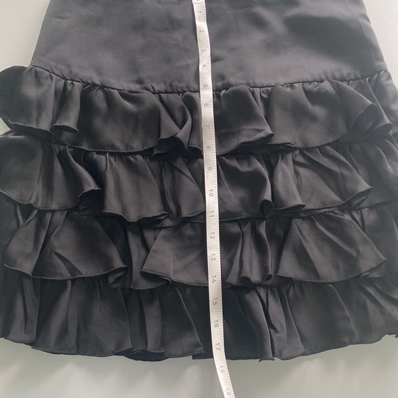 Silky Black Ruffled Mini Skirt Size S EUC - Picture 4 of 6